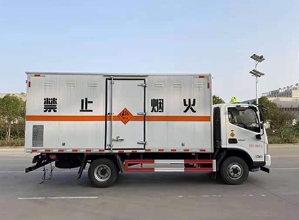 官渡爆破器材运输车